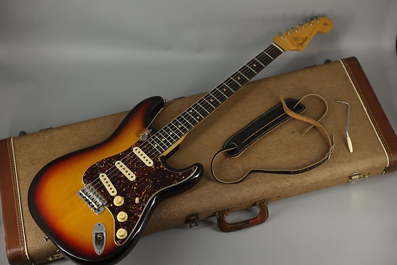 Fender Stratocaster 1961 - Sunburst | Reverb
