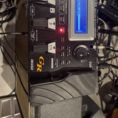 Roland GR-55