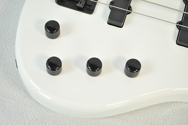 Epiphone Toby Standard IV - alpine white Solid body electric