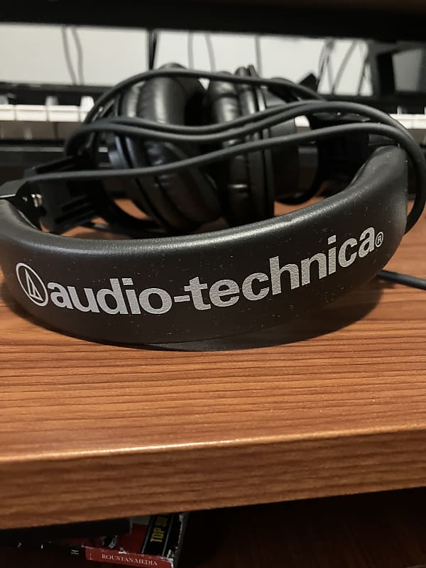 Audio-Technica ATH-M20x 2010s - Black  			