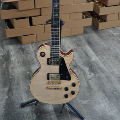 AIO SC77 Electric Guitar - Natural w/Gator GWE-LPS Case image 2