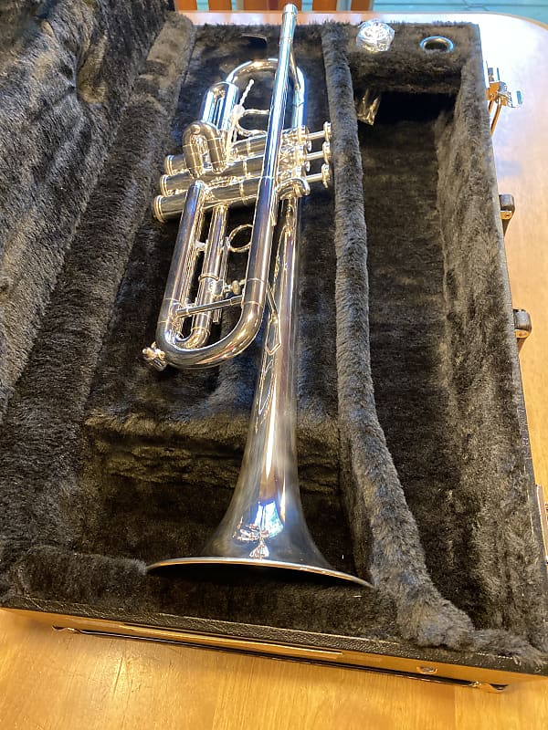 Getzen 590S-S Capris Series Bb Trumpet Silver-Plated #G69228 image 1