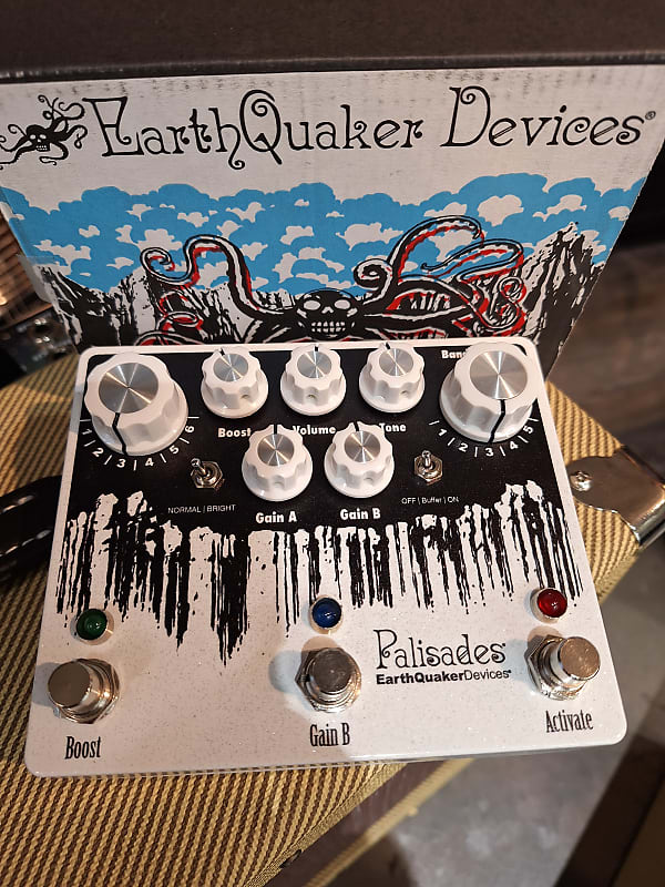 Palisades Mega Ultimate Overdrive — EarthQuaker Devices