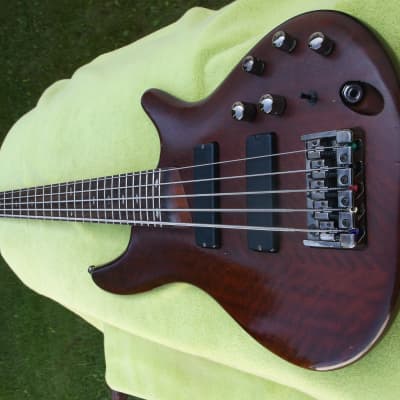 Ibanez SR505 5 String Light Weight Electric Bass Guitar with Improved Electronics and Gig Bag for sale