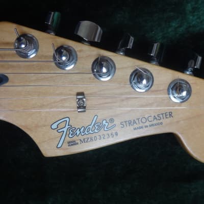 Fender Stratocaster Std 2008 - Olympic White (Players Guitar) image 6