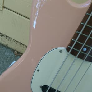 Squier Musicmaster Bass 1997 Shell Pink | Reverb