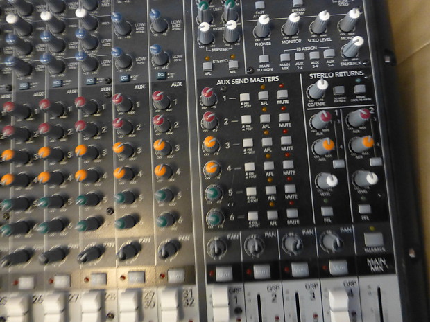 Mackie Onyx 32-4 W/Case | Reverb