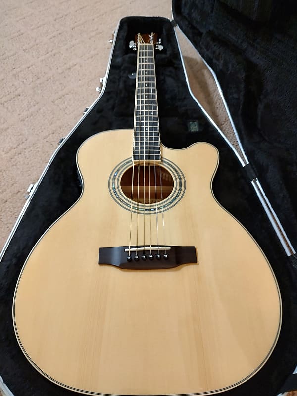 ZAD50CE Solid Spruce/Mahogany Acoustic Electric Natural (Discount)