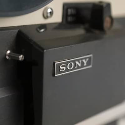 File:Restored Sony TC-500 reel to reel tape recorder. (29200461211
