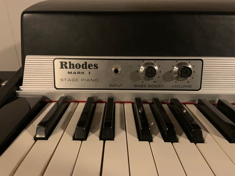 Fender Rhodes Mark I Stage Piano 88-Key Electric Piano (1969 - 1974)