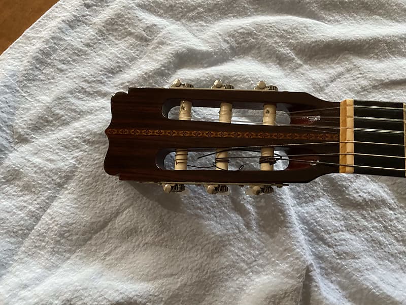 YAIRI Classical 1971 and Yairi Guitar Case | Reverb
