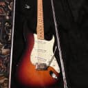 Fender American Deluxe Stratocaster 2014 Sunburst w/ TSA-2 Flight Case
