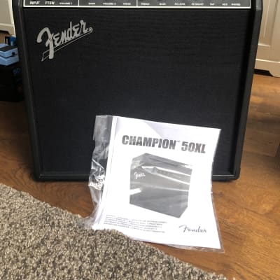 Fender Champion 50XL 2-Channel 50-Watt 1x12" Solid State Guitar Combo image 2