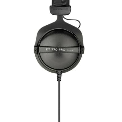 Beyerdynamic DT 770 Pro 80 Ohm Studio Headphone with Carry Bag image 3