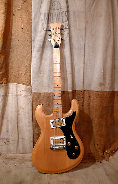 世界を買える 海外ブランド Univox Hi-Flyer 1970's Natural | Reverb コレクション