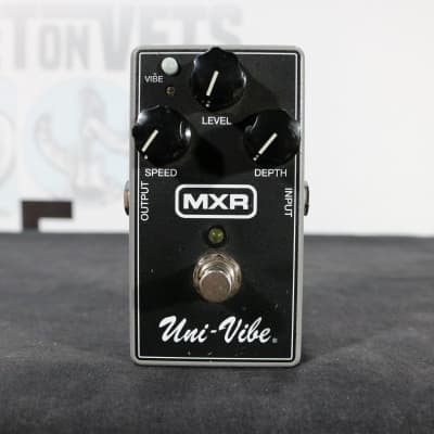 MXR M68 Uni-Vibe Chorus / Vibrato Pedal | Reverb