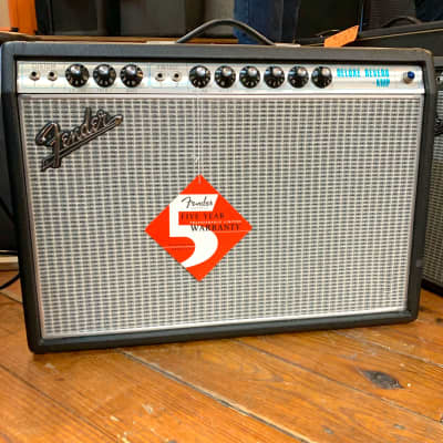 Fender '68 Deluxe Reverb Re-Issue 22W 1x12" Guitar Combo - 2015 - Silverface image 1