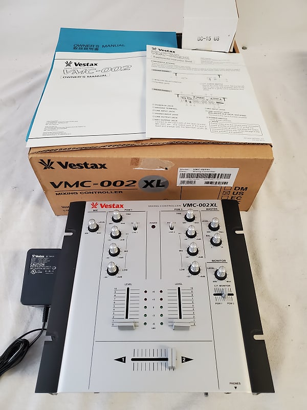 Vestax VMC-002 XL 2 Channel Professional DJ Mixer - Excellent Condition -