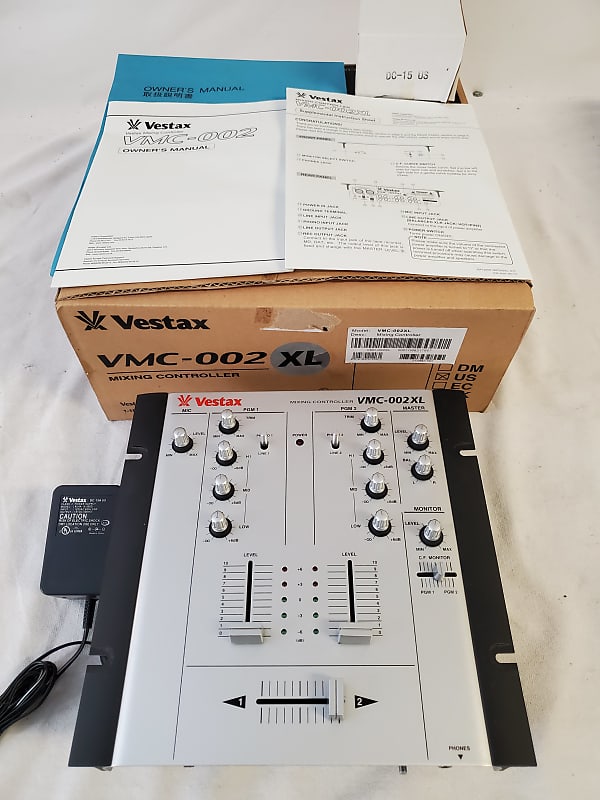 Vestax VMC-002 XL 2 Channel Professional DJ Mixer - Excellent