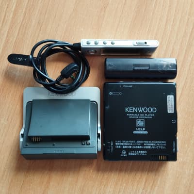 Kenwood DMC T33 2004 - Kenwood Walkman Portable mini disc
