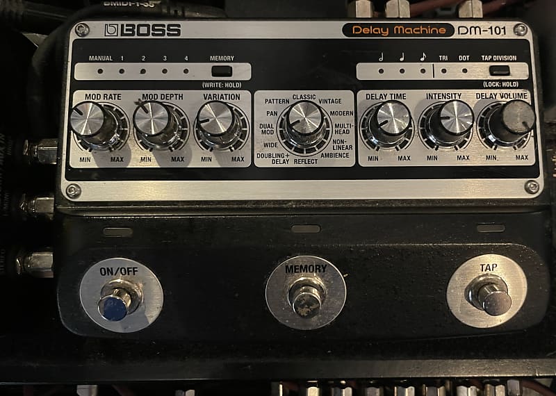 Boss DM-101 Delay Machine
