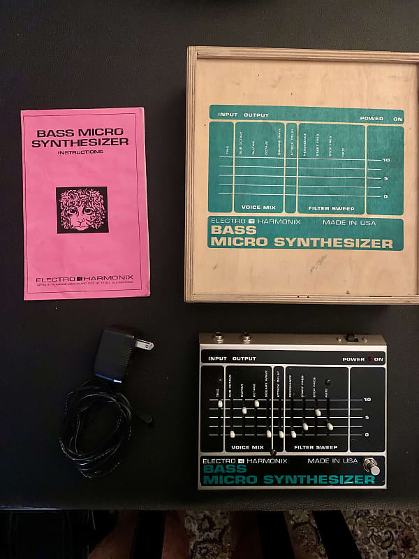 Electro-Harmonix Bass Micro Synthesizer