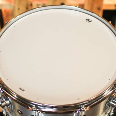 DW 6.5x14 Collector's 1mm Thin Aluminum Snare Drum - DRVM6514SVC image 4