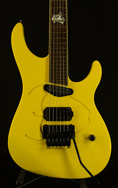 【希少】Caparison Apple Horn Sand Stone Caparison APPLE HORN SAND STONE [SN 190241] [03/12] | Reverb