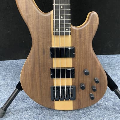 Dean Edge Select Walnut Satin  Natural 4 String Active Bass   New! image 11