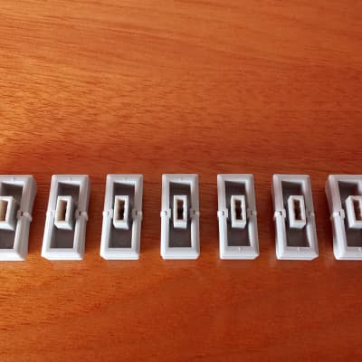 Zoom R16 / R24 - Complete set of slider knob image 9