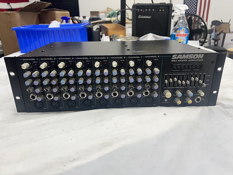 Samson S83 8-input Mic/Line Mixer 300W PA Power Amp +