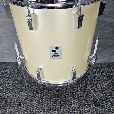 Sonor Phonic Shell Pack 10x8, 12x8, 14x10, 16x16, 22x14 Late 1980s - White image 12