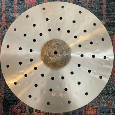 (MINT) Aisen 18” Vintage Holy Crash Cymbal image 1