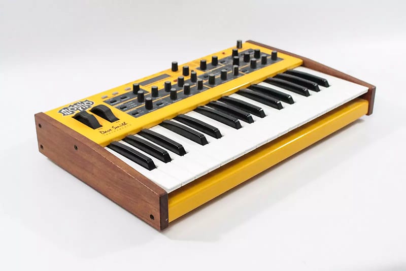 【値下げ】Dave Smith Mopho アナログシンセサイザー 32鍵 Dave Smith Instruments Mopho Keyboard 32-Key Analog