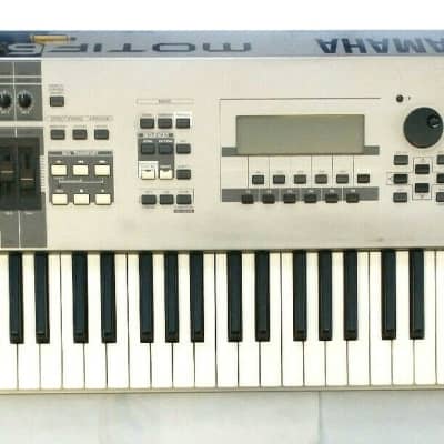 YAMAHA MOTIF 6 Synthesizer Reverb, Chorus, Arpeggiator, 64 Stimmen Polyphonie, 384 Presets TOP SOUND
