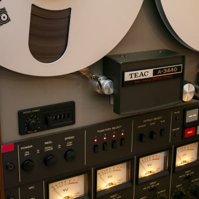 TEAC A-3440 - 4 track reel to reel 1/4 tape recorder