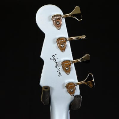 Reverend Set-Neck Series Thundergun Bass Guitar - Metallic Silver Freeze image 6
