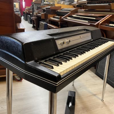 Wurlitzer 200A 64-Key Electric Piano 1974 - 1983 - Black image 9