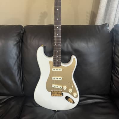 Fender Custom Shop Limited Edition 75th Anniversary Stratocaster 5A Birdseye Maple Neck Rosewood Fingerboard NOS Diamond White Pearl image 13