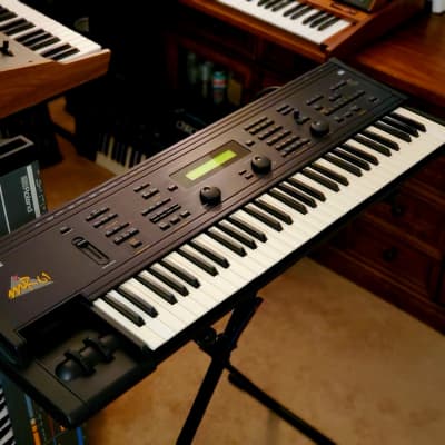 MUST SEE!!! ENSONIQ MR61 FULLY SERVICED RARE WORKSTATION IN AMAZING CONDITION!