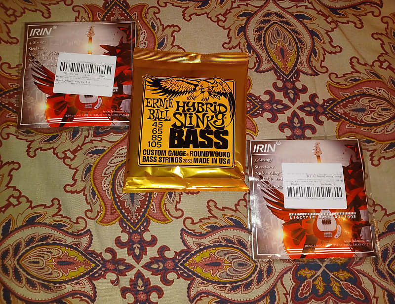 Ernie Ball Hyper Slinky Bass Strings + 2 Packs Irin B100 Bass Reverb