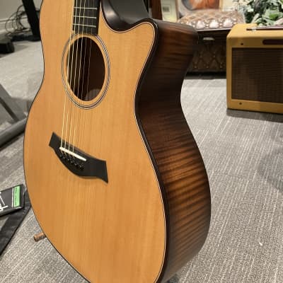 Taylor Builder's Edition 614ce with V-Class Bracing 2019 - 2020 Natural image 2