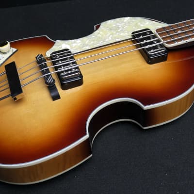 Hofner HCT-500/1L-SB Left Handed Custom Conversion Contemporary Beatle Bass Tea Cups, LaBella Flats & Cream Switches. image 2