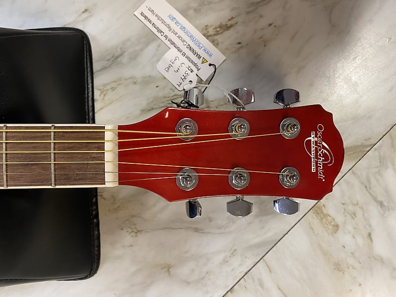 Oscar Schmidt OG10CE-FTB Concert Cutaway w/ Electronics