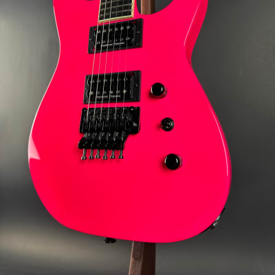 Used 2022 Jackson Custom Shop SL2H Neon Pink w/case TSU20634 image 3