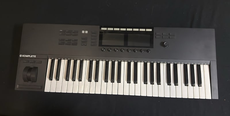 Native Instruments Komplete Kontrol S61 Mk2 | Reverb