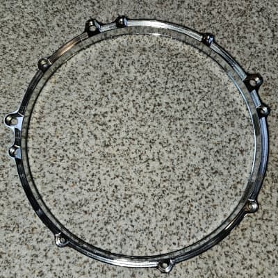 Tama Starcast 14'' Chrome Die-cast hoop, 8 Lugs + extra hoop image 4