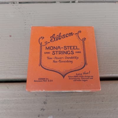 Vintage 1940's Gibson Script Logo Mona-Steel String Box w/ Original Packets! Rare, Original Case Candy! image 1