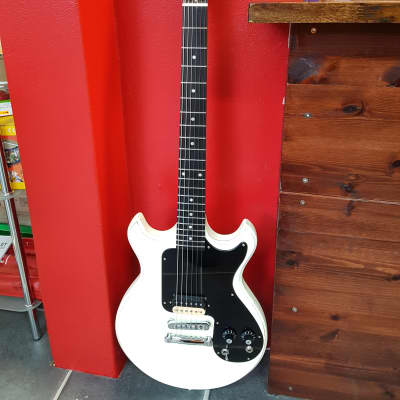 Gibson Joan Jett Signature Melody Maker - Worn White w/hard
