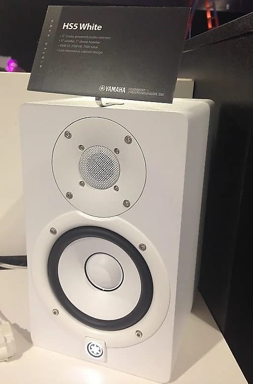 Yamaha HS8-W (HS8W - HS-8) White 8-inch Powered Studio Monitor (perfect condition & in-box) -store demo -industry standard! image 1